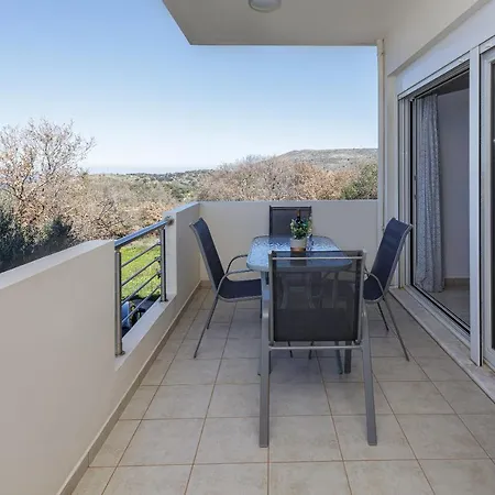 Vourvahis Seaview Karoti (Crete)