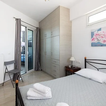 Vourvahis Seaview Apartment *