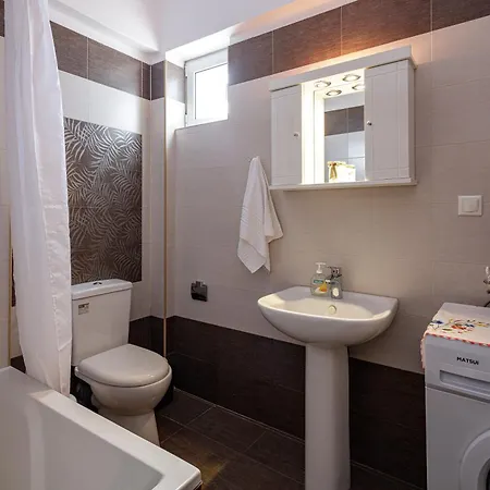 Vourvahis Seaview Apartment Karoti (Crete)